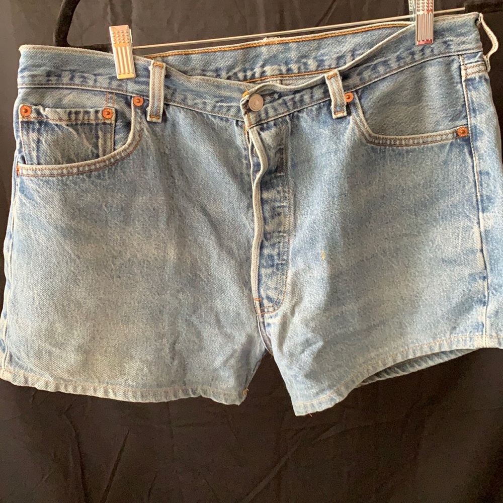 LEVI’S Denim Shorts